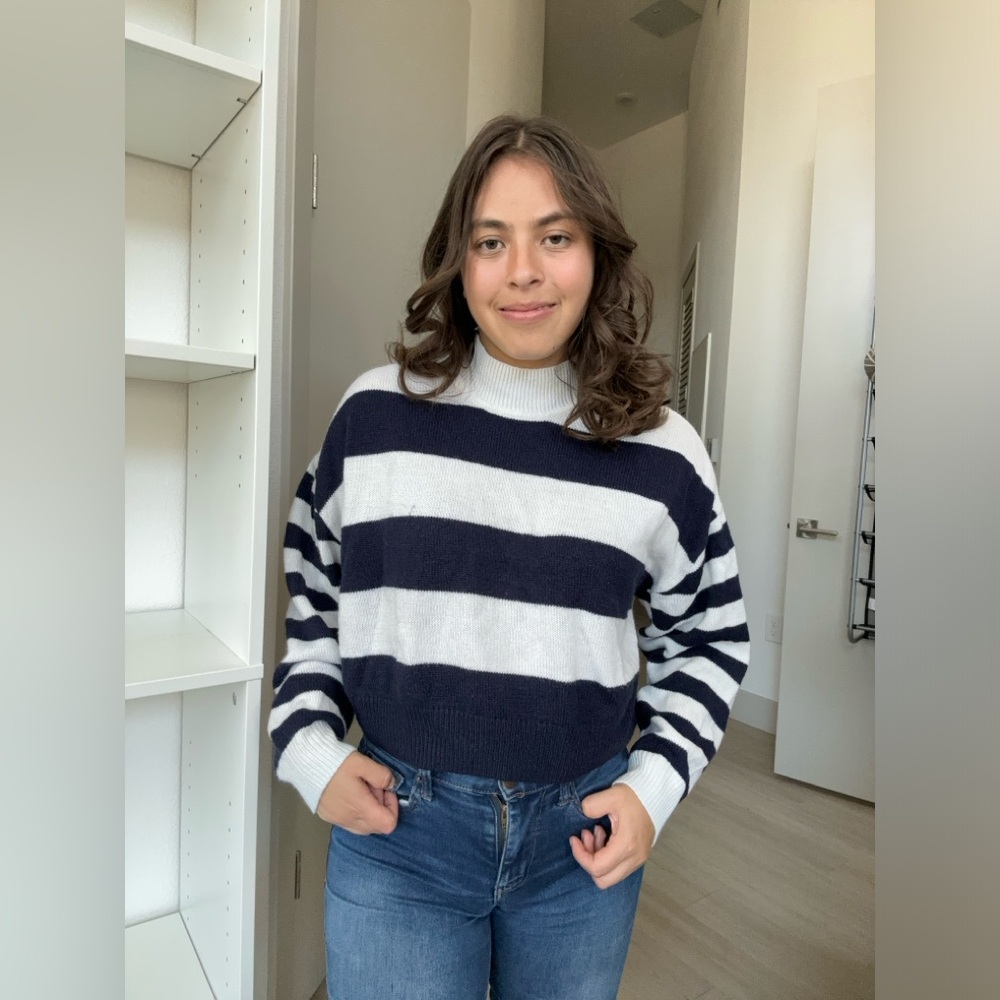 H&M Blue and white striped sweater shirt